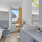 De La Poste 3*