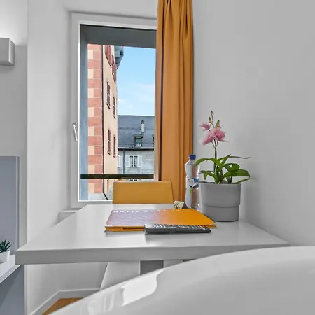 De La Poste Hotel