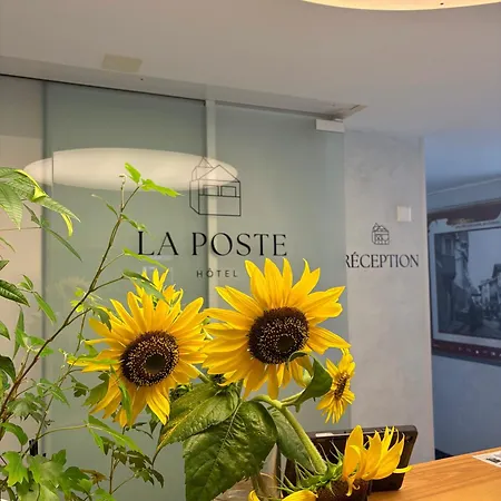 De La Poste 3*